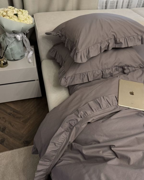 Комплект постільної білизни «МЛС» Півтораспальний Поплін преміум &Рюша