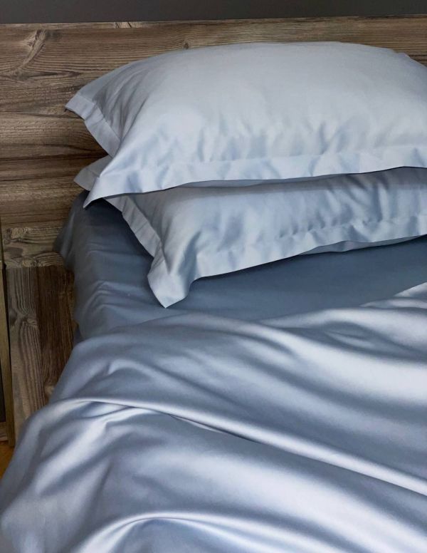 Комплект постільної білизни «МЛС» Сімейний Сатин Delux