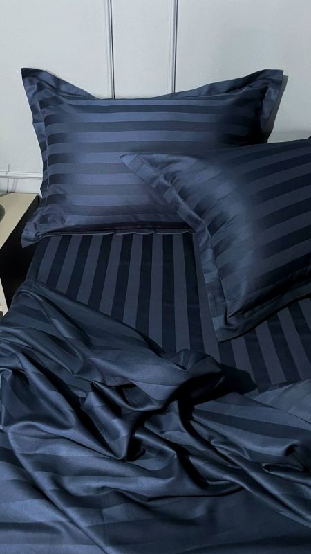 Комплект постільної білизни «МЛС» Двоспальний Страйп-Сатин Delux