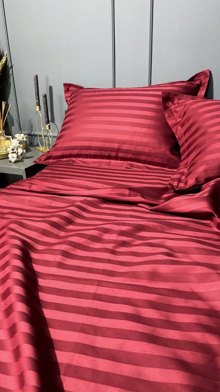 Комплект постільної білизни «МЛС» Сімейний Страйп-Сатин Delux