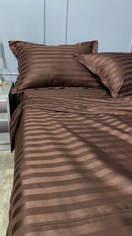 Комплект постільної білизни «МЛС» Півтораспальний Страйп-Сатин Delux