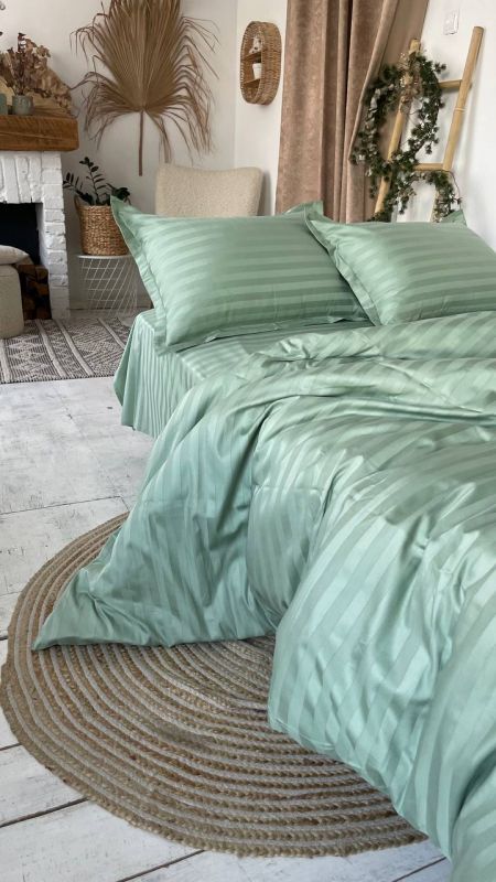 Комплект постільної білизни «МЛС» Євростандарт Страйп-Сатин Delux