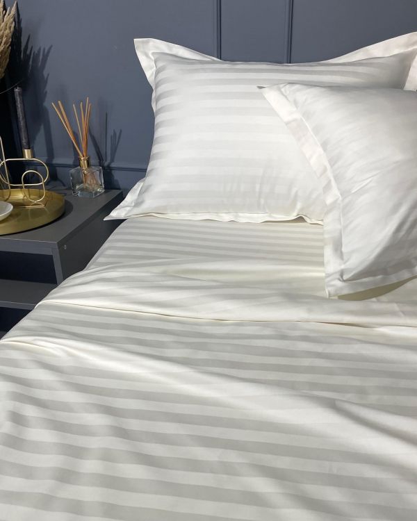 Комплект постільної білизни «МЛС» Двоспальний Страйп-Сатин Delux