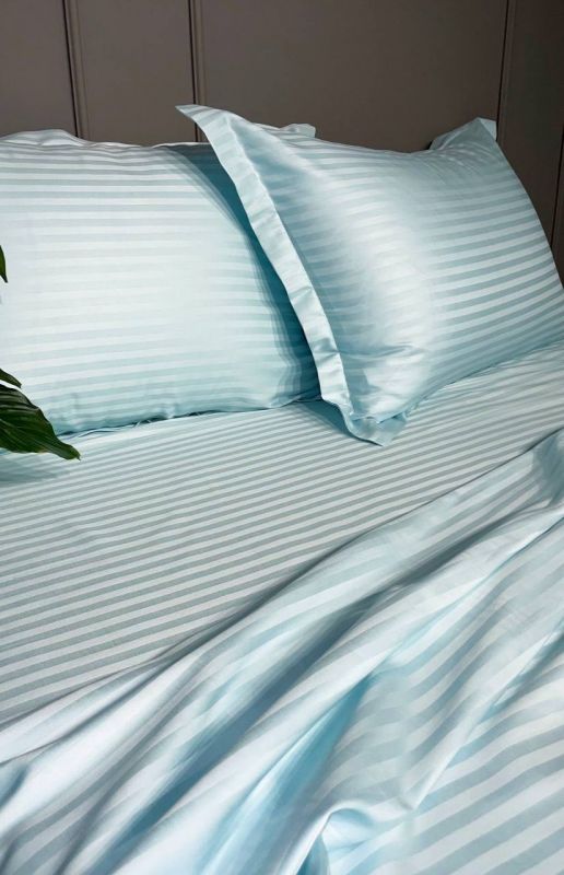 Комплект постільної білизни «МЛС» Сімейний Страйп-Сатин Delux