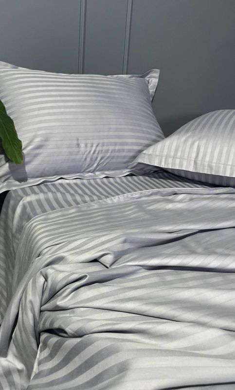 Комплект постільної білизни «МЛС» Півтораспальний Страйп-Сатин Delux