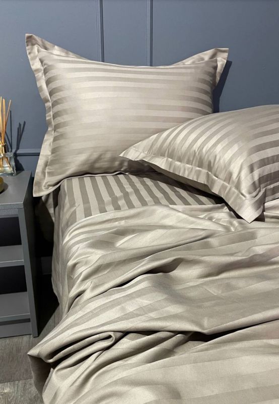Комплект постільної білизни «МЛС» Двоспальний Страйп-Сатин Delux
