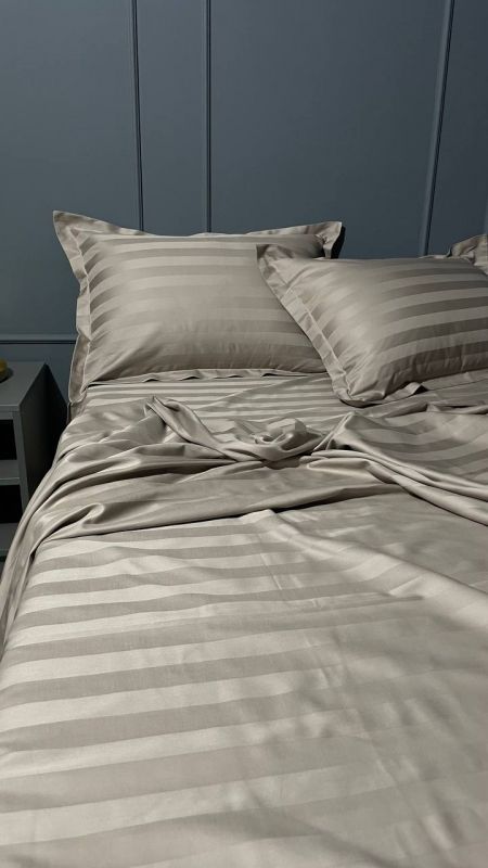 Комплект постільної білизни «МЛС» Сімейний Страйп-Сатин Delux