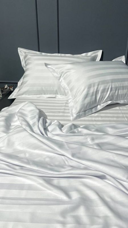 Комплект постільної білизни «МЛС» Євростандарт Страйп-Сатин Delux